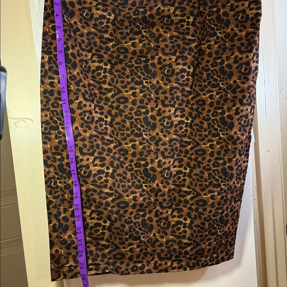 Leopard Print Women's Skirt Plus Size 16 97% cotton - Picture 6 of 6